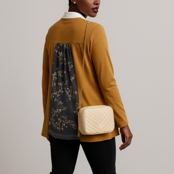 L.O.G.O. Lounge Women's Embroidered Knit Tunic | Hi/Low hem - Picture 6 of 8